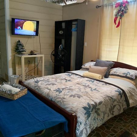 Heavens Gate Beach Bungalows Villa Placencia Ngoại thất bức ảnh