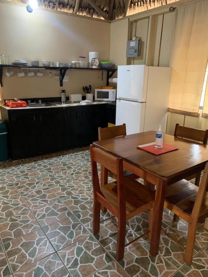 Heavens Gate Beach Bungalows Villa Placencia Ngoại thất bức ảnh